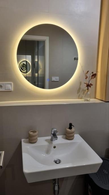 M&M1 Studio Apartment Near Center With Free Parking - Ac Košice Exterior foto