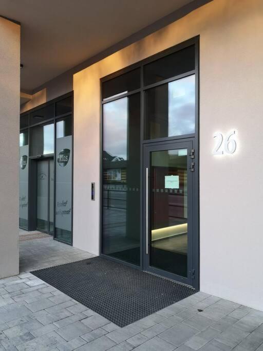M&M1 Studio Apartment Near Center With Free Parking - Ac Košice Exterior foto